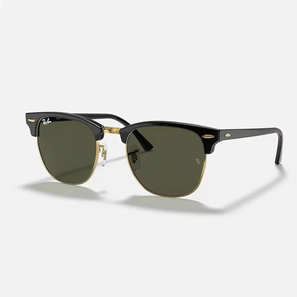 New Ray-Ban Clubmaster Classic, Polished Red Havana